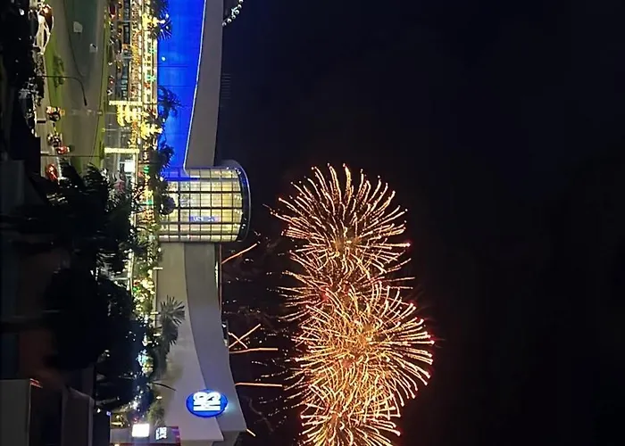 Shell Residences B Apartment *